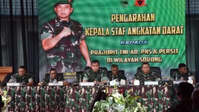 Kepala Staf Angkatan Darat Berikan Pengarahan Kepada Prajurit, PNS, dan Persit di Korem 181/PVT