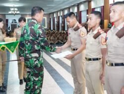 Danmentar Apresiasi Taruna Berprestasi dalam Essay Militer