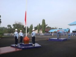 Danwingdik 800/Pasgat Pimpin Upacara Pengibaran Bendera Merah Putih Gabungan Selanud Sulaiman