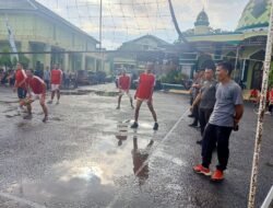 Anggota Kodim 1005/Barito Kuala Meriahkan HUT Korem 101/Antasari dengan Semangat Dalam Kompetisi Bola Voli