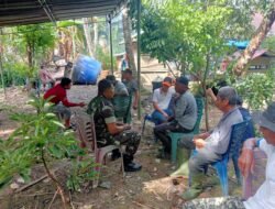 Babinsa Sampaikan Informasi Kewarga Binaan Melalui Komsos