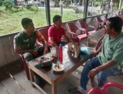Babinsa Koramil 05/Panga Gelar Komsos dengan Warga Desa Ladang Baro