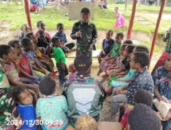 TNI Peduli Pendidikan: Pos Tima Satgas Yonif 614/RJP Ajari Anak-Anak Membaca di Perbatasan Papua