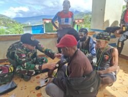 Pos Karubaga Satgas Yonif 614/RJP Gelar Pengobatan Gratis di Elsaday
