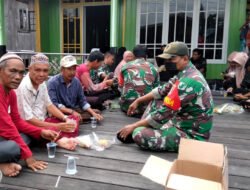 Sambangi Masyarakat, Babinsa dan Bhabhinkamtibmas Lakukan Komsos