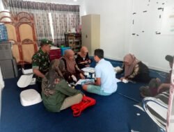 Babinsa Telaga Langsat Berikan Pendampingan Posyandu Diwilayah Binaan