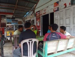 Babinsa Koramil 0105-10 Woyla Barat kodim 0105 Aceh Barat Koptu Edwar Isda Hariyanto menjalin hubungan Dengan Tokoh Masyarakat