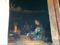 Satgas Yonif 614/RJP Lakukan Anjangsana dan Bantu Masyarakat Kanggimaluk