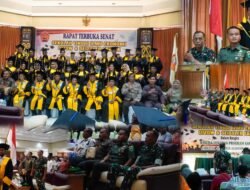 Mayor Hendriyana Hadiri Rapat Senat STIE Ottow & Geisler Fakfak