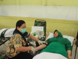 Yonif 614/RJP dan Persit KCK Berbagi Kebaikan melalui Donor Darah