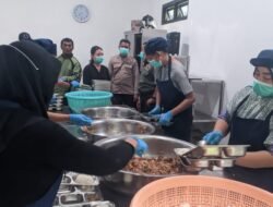 Sinergitas Kodim 1801/Manokwari Dan Polresta Dalam Pemantauan Pendistribusian Makanan Bergizi Gratis