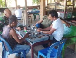 Mempererat Tali Silaturahmi, Babinsa Setia Bakti Komsos Dengan Warga Di Warung Kopi