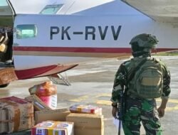 Antisipasi Keributan Antar Massa Cabup 01 dan 04, Satgas Pamtas RI- PNG Kewilayahan Pos Aminggaru Ilaga Kopasgat Laksanakan Sweeping Rutin di Bandara Udara Aminggaru Ilaga