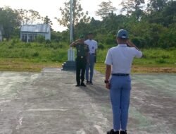 Berikan Motivasi, Danramil 1801-03/Masni Jadi Inspektur Upacara di SMA Negeri 01 Masni