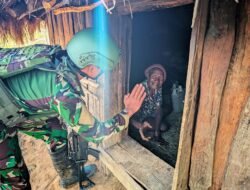 Komsos Satgas Yonif 614/Raja Pandhita di Gumban