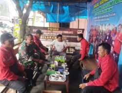 Meningkatkan Kesadaran Masyarakat: Babinsa Koramil 1003-08/Daha Selatan dan Bhabinkamtibmas Lakukan Komsos