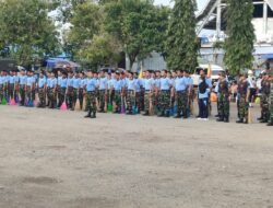 Jelang Peringatan HUT TNI AU Ke-79, Prajurit Satgas Kopasgat Ikuti Aksi Grebek Sampah di Pasar Baru Distrik Sentani
