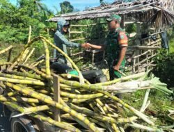 Sambangi Pedagang Es Tebu, Babinsa Jalin Komunikasi Sosial di Desa Binaan