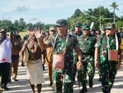 Tinjau TMMD Ke-123, Danrem 182/JO Dampingi Pangdam Kasuari dan Aslog Kasad