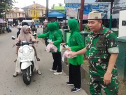 Koramil 1001-08/Sei.Pandan Bagikan Takjil Gratis di Bulan Ramadhan