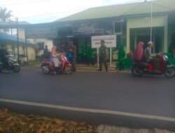 Koramil Amuntai Selatan Tebar Kebaikan dengan Berbagi Takjil di Bulan Ramadhan