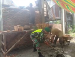 Babinsa Koramil 08/Arongan Lambalek Turun Tangan Bantu Warga Bangun Rumah di Desa Cot Kumbang