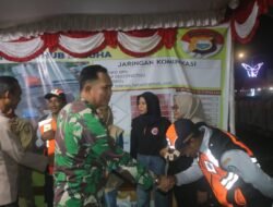 Dandim 1509/Labuha dan Kapores Halsel Berbagi Kebahagiaan dengan Personil Pos Pengamanan