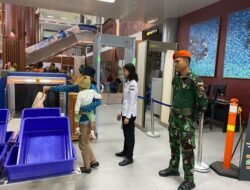 Penemuan 2 Butir Amunisi Tajam Kal 5,56 MM di Bandara Douw Atuture Nabire oleh Satgas Kopasgat