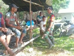 Sertu Pendi Babinsa Posramil 06 Bubon, Kodim 0105/Aceh Barat Melaksanakan Komsos dengan Warga Binaan