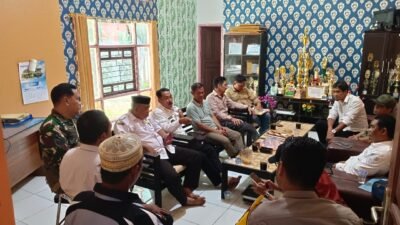Rapat Koordinasi Pembangunan Sekolah, Babinsa 1004-05/Pulau Laut Kepulauan Turut Hadir