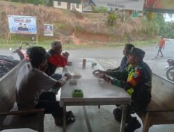 Mempererat dan Jalin Silaturahmi yang Baik Babinsa Koramil 01/Sungaimas Laksanakan Komsos Bersama Warga Binaan