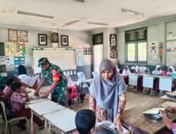 Babinsa Krueng Sabee Pantau Pendistribusian Makanan Bergizi Gratis
