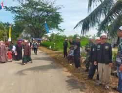 Babinsa Koramil Tapin Selatan Berikan Pengamanan Pada Kegiatan Haul Tokoh Agama