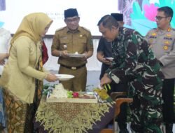 Dandim 1001 dan Ketua Persit Hadiri Peringatan Hari Kartini ke-146