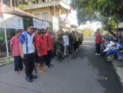 Koramil Sungai Pandan Bersihkan Pasar Alabio, Ciptakan Lingkungan Sehat