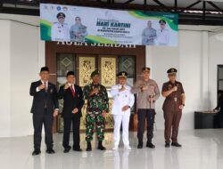 Dandim 1005/Barito Kuala Hadiri Upacara Peringatan Hari Otonomi Daerah XXIX Tahun 2025, Tekankan Sinergi dan Kolaborasi