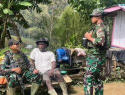 Satgas Yonif 614/RJP Pererat Hubungan dengan Kepala Desa melalui Anjangsana