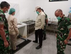 Dandim 1801/Manokwari dan Wakil Kepala Badan Gizi Nasional Tinjau Dapur Sehat