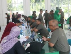 Pastikan Kesehatan Diri, Keluarga Besar Kodim 1509/Labuha Ikuti Pemeriksaan Kesehatan Gratis