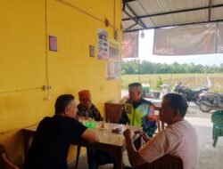Serda Endi Babinsa Posramil 06 Bubon, Kodim 0105/Aceh Barat Melaksanakan Komsos dengan Warga Binaan