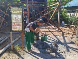 Gotong Royong TNI dan Warga: Satgas TMMD Mulai Pasang Dinding RTLH