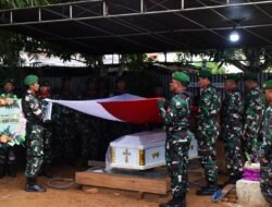 Kodim 1707/Merauke Gelar Pemakaman Militer untuk Serma (Purn) Hendrik Kapressi