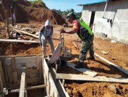 Peran Aktif dan Rasa Kepedulian Babinsa Koramil 01/Sungaimas Bantu Warga Desa Binaan