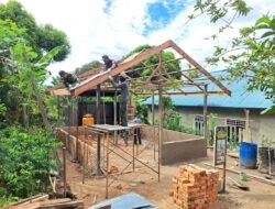 Progres TMMD Nunukan: Pemasangan Atap Seng Jadi Fokus Rehabilitasi RTLH di Mansapa