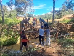 Semangat Kemanunggalan TNI-Rakyat Wujudkan Infrastruktur di Nunukan