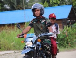 TMMD Kodim 0901/Samarinda: Membantu Masyarakat, Termasuk Mengantar Anak Sekolah