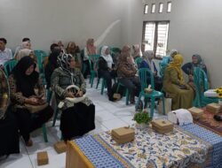 Babinsa Koramil Piani Perkuat Sinergi dalam Pembekalan Pokja Keluarga Berkualitas