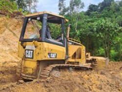 Lekuk Lengan Baja, Lebar Harapan: Kisah TMMD di Mansapa