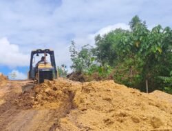 Taklukkan Medan Perbatasan: Alat Berat dan TNI Pacu TMMD Nunukan Capai 72% Impresif!