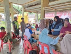 Babinsa Koramil 03 Setia Bakti Gelar Pendampingan Pasar Murah Bersama Diskoperindag, Pastikan Kegiatan Berjalan Aman dan Lancar